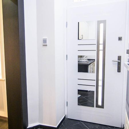 Goldcentral Apartment Akacfa Budapest Eksteriør billede