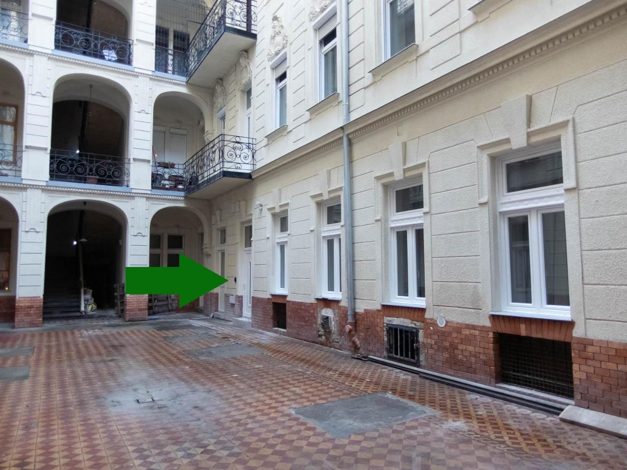 Goldcentral Apartment Akacfa Budapest Eksteriør billede